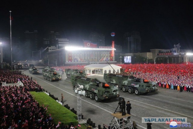Военный парад в Северной Корее
