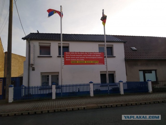 В Германии появилась вывеска с извинениями перед россиянами