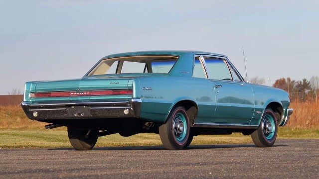 1964 Pontiac GTO Royal Bobcat. Автопятница №53