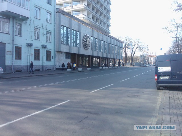 Мариинский парк и ул. Грушевского 26.02.14