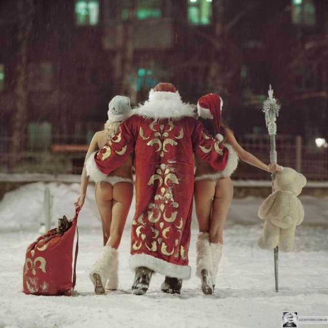 Дед Мороз - это вам не какой-то Санта-Клаус!