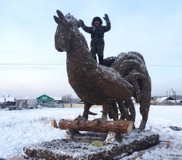В Бишкеке установили памятник Путину