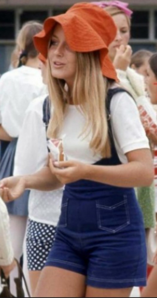 Школьная мода эпохи хиппи, 1969 г