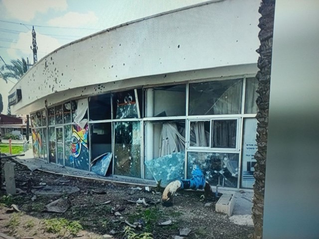 Север Израиля подвергся ракетному обстрелу со стороны Ливана. Израиль открыл ответный огонь