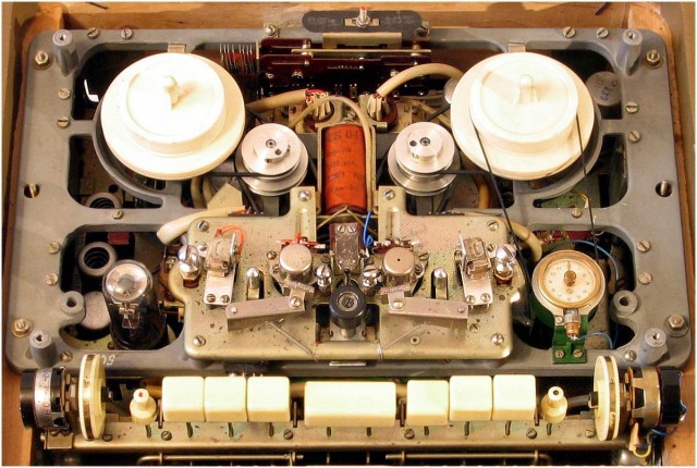 Магнитофон Электроника 302