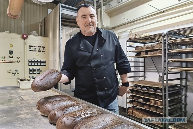 Латышский националист три года кошмарит бизнес русского патриота при помощи российских судов