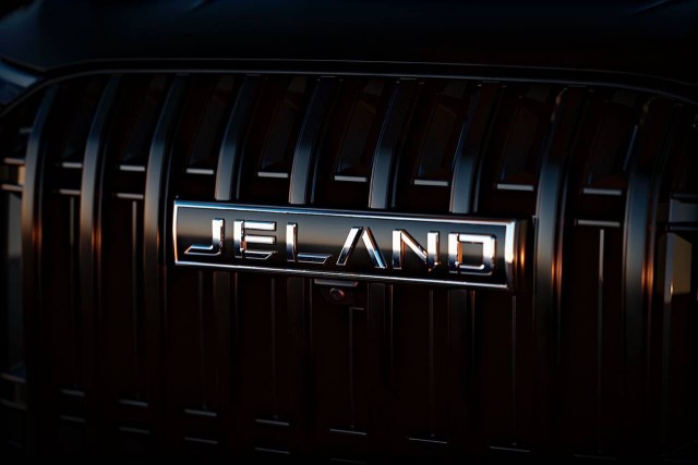 В Санкт-Петербурге перезапустили бывший завод General Motors
