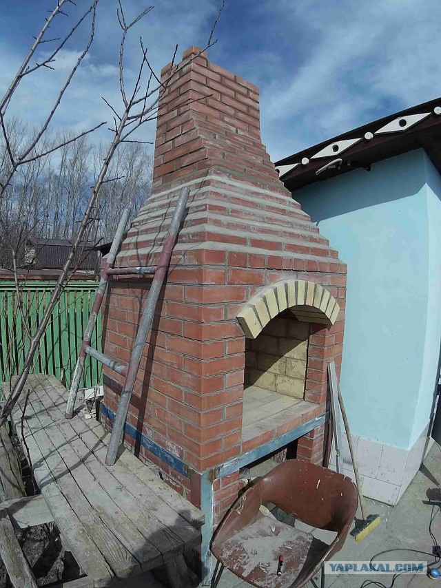Барбекю из кирпича своими руками