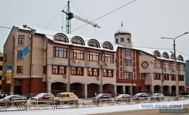 33 великолепных здания или куда уходят деньги