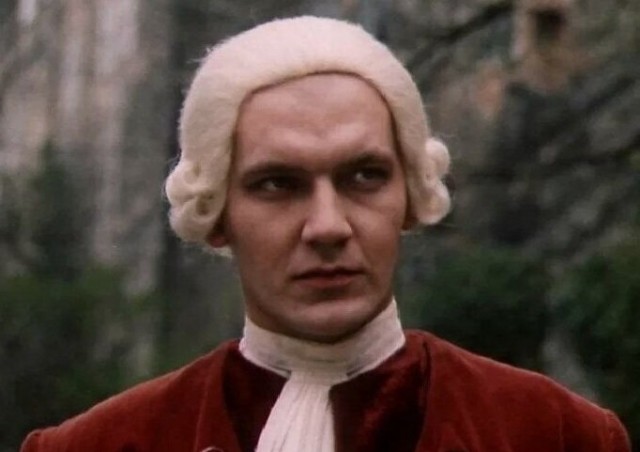 Фильм «Михайло Ломоносов»: как человек из глубинки стал великим ученым в Эпоху дворцовых переворотов