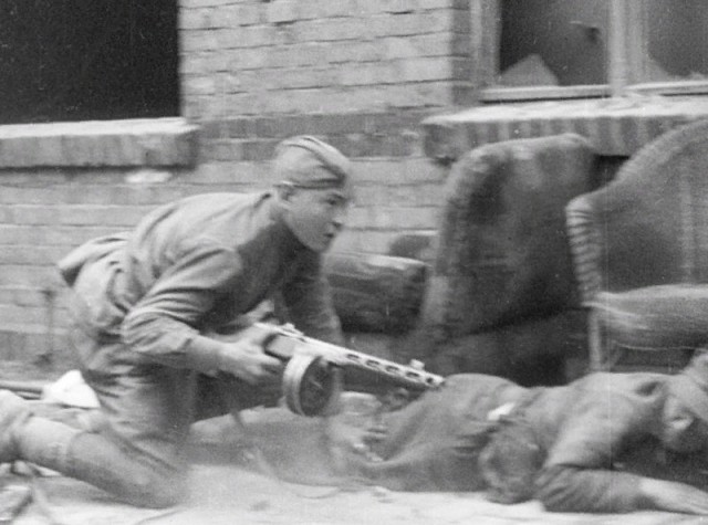 Великая Отечественная в фотографиях-5