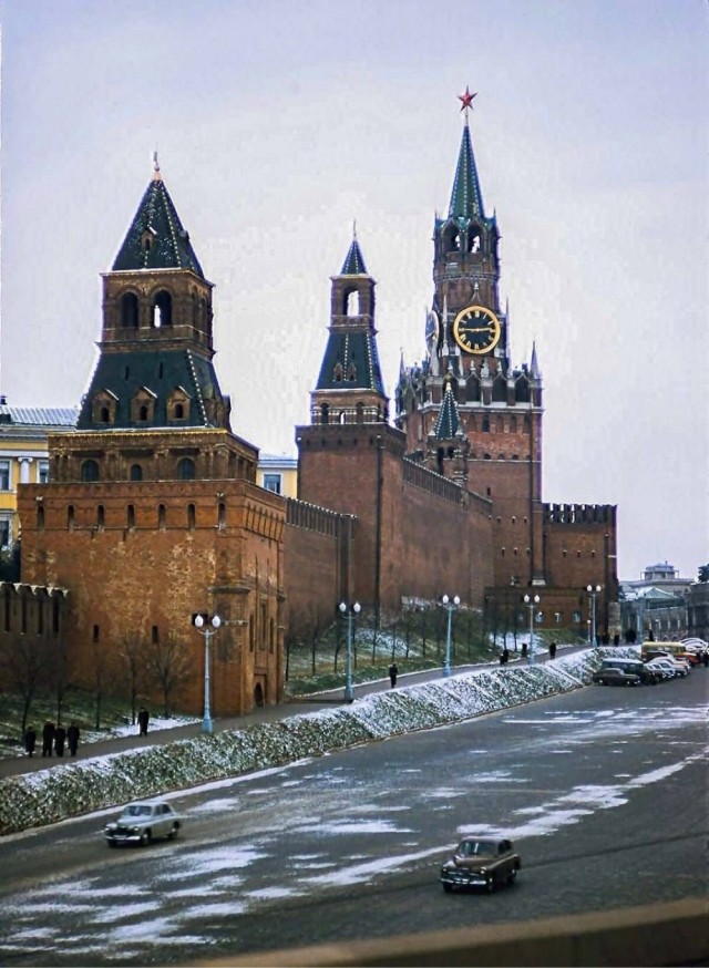 Москва и москвичи. Двадцатый век. 21.04.25