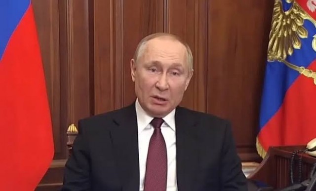 К 35 годам россияне должны успеть родить минимум троих детей, создать семью и состояться в профессии, глава Совфеда Матвиенко