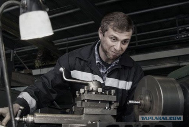 Сдан тяжёлый токарный станок РТ317