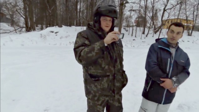 200 крузак ушел под лёд