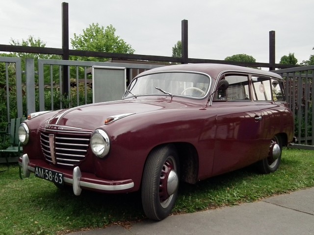Редчайший Mercedes пылился в гараже 40 лет