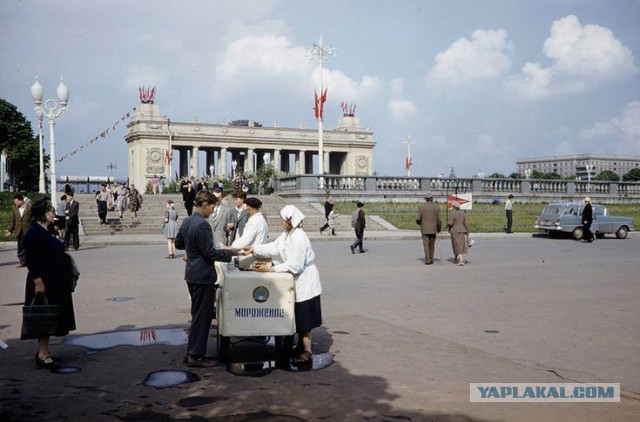 Уличная торговля в Москве 50-х