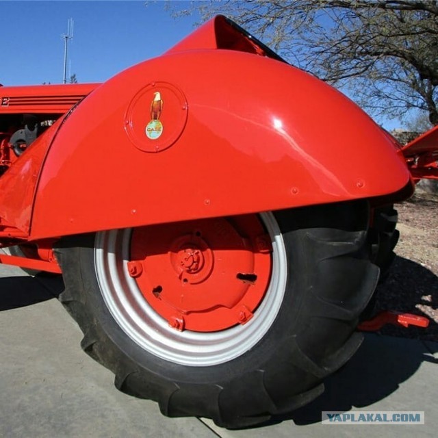 Трактор, который хотел быть автомобилем: Minneapolis-Moline UDLX Comfortractor (1938)