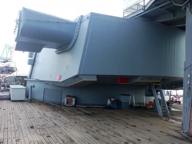 Линкор "Нью-Джeрси" (Battleship USS New Jersey)