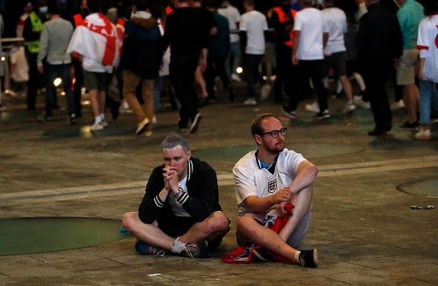 "Близко, но снова нет". Как Лондон пережил финал Евро-2020