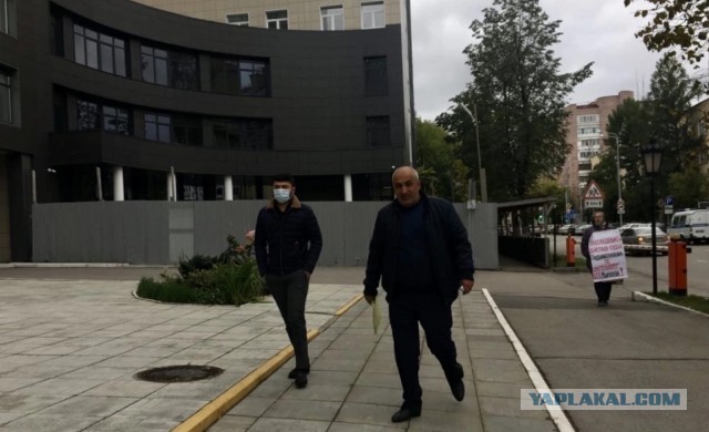 Адил Мирзоев, сбивший насмерть девушку в Перми, выходит из колонии и будет 7 месяцев работать у дяди