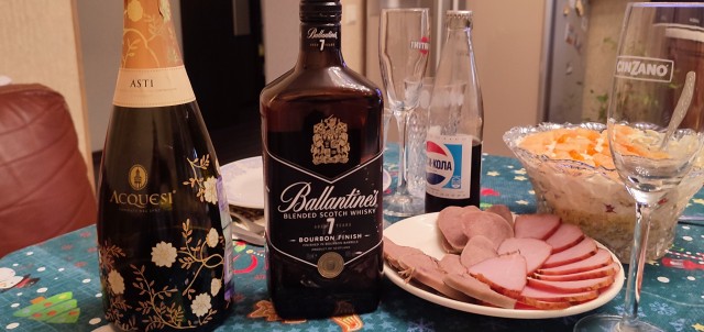 Хвастаемся столами?