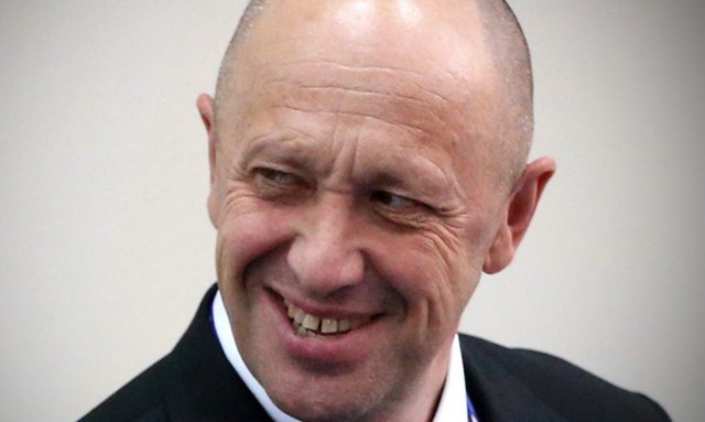 Суд в Москве заочно приговорил писателя Глуховского к восьми годам колонии