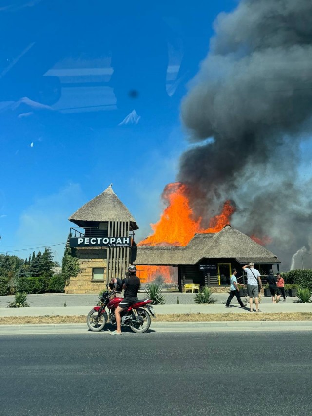 Пожарные молодцы - быстро потушили