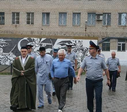 Вот поэтому ваххабиты хорошо сидят на зонах и не бояться нарушать законы