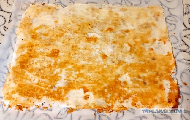 Рулет меренговый