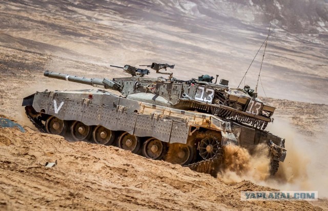 Что означает белый крест на немецкой военной технике