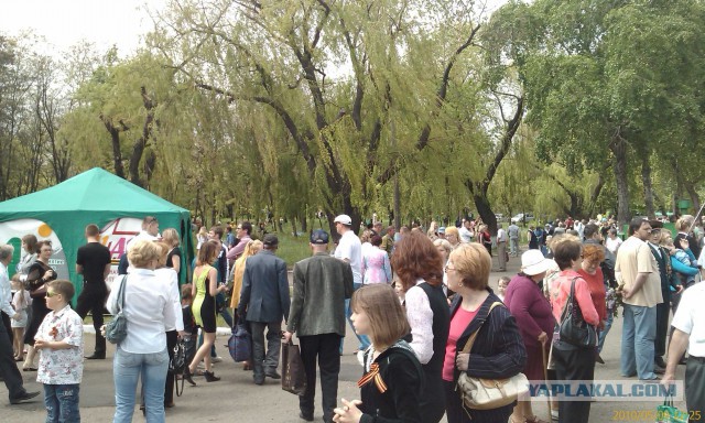 День Победы в Мариуполе