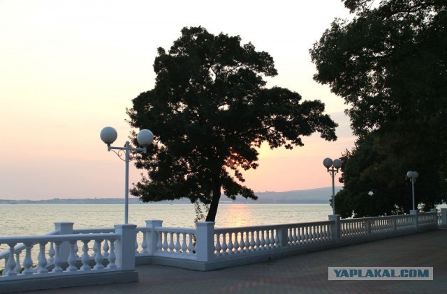 Вечерний Геленджик