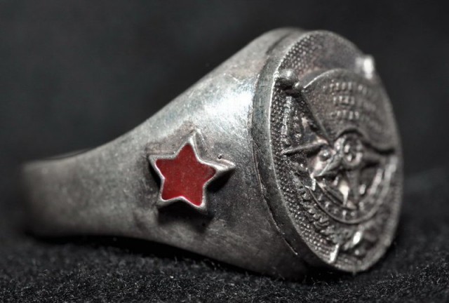 Перстни и кольца Красной Армии
