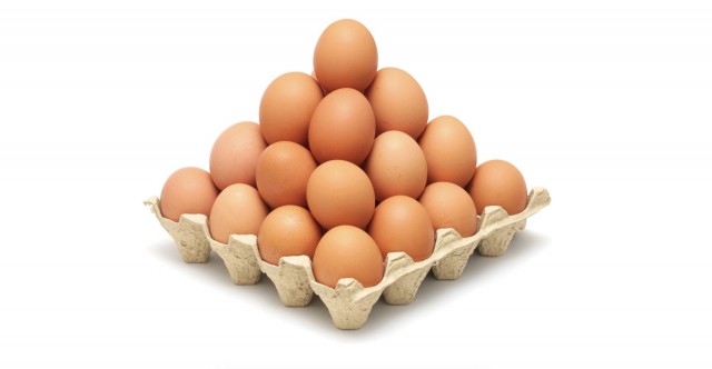 Сколько яиц в лотке?