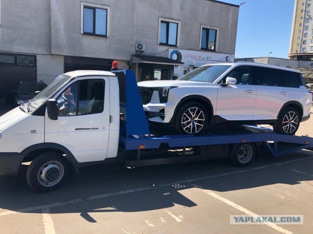 Новенький "китаец" самозаблокировался спустя 2 месяца после покупки.