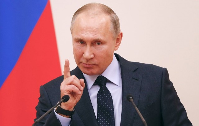 Вот так и теряют веру в людей.