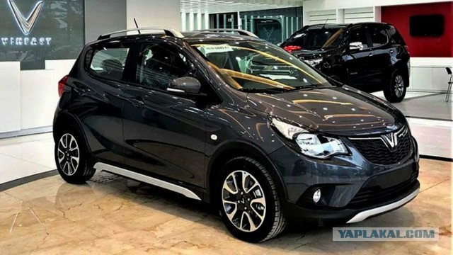 Вьетнамский производитель автомобилей VinFast представил два новых электромобиля представительского класса