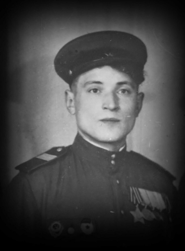 Памятник русскому солдату в Берлине