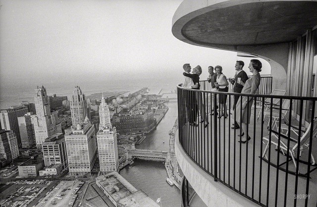 История в фотографиях