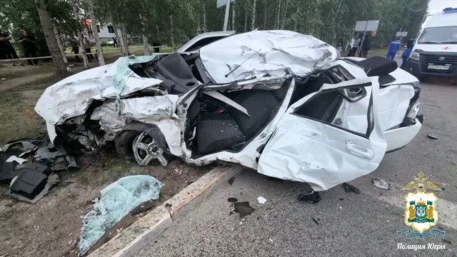 В Сургуте 18-летний водитель погиб в первую неделю после получения прав