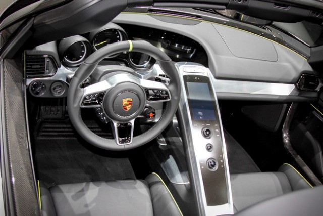 Porsche за 43 миллиона рублей.