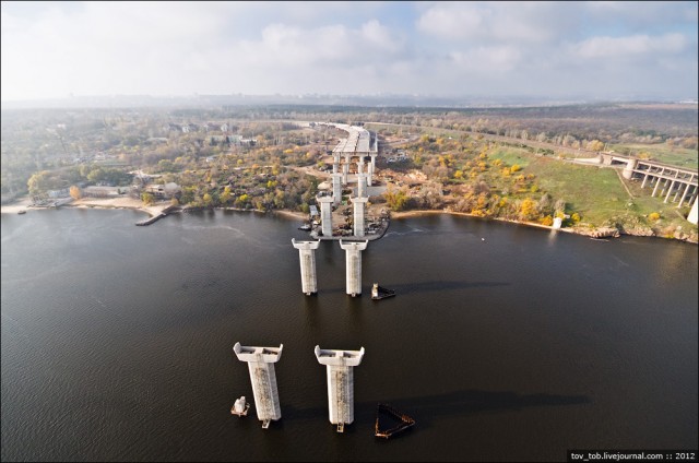 Новый мостовой переход в Запорожье