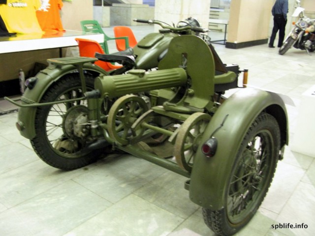 «Боевой конь» РККА - М-72