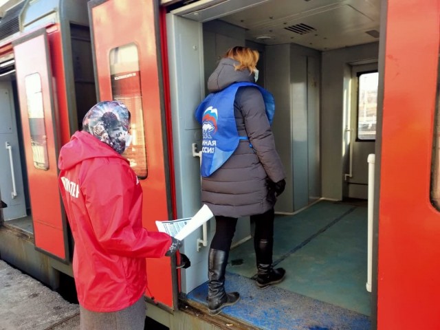 В Петербурге  безмасочник устроил скандал в кафе. В ответ на просьбу надеть маску посетитель облил всё вокруг кофе