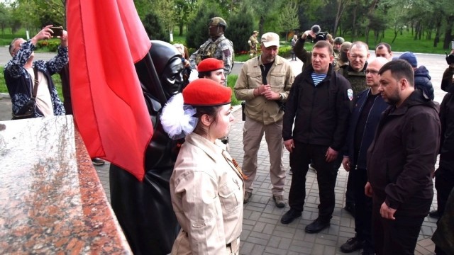 Кириенко: Россия сегодня воюет не с Украиной.