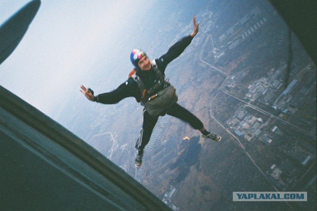 Как прыгать с парашютом