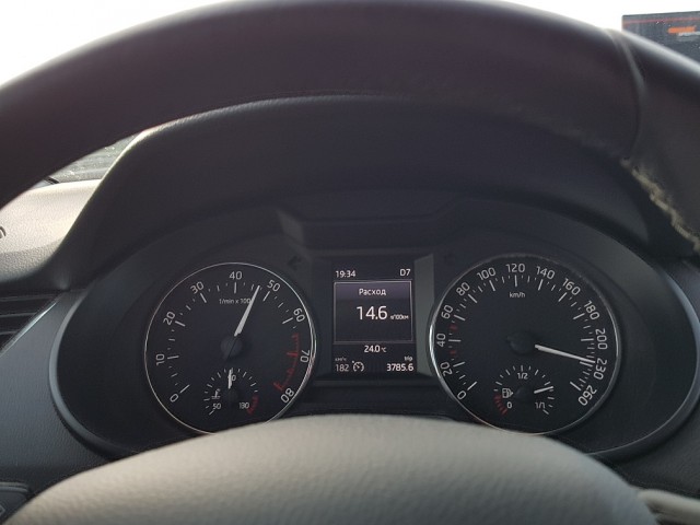 Последствия столкновения автомобиля на скорости более 200 км/ч