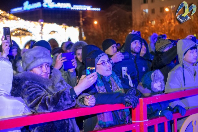 Москва первопрестольная б...ть