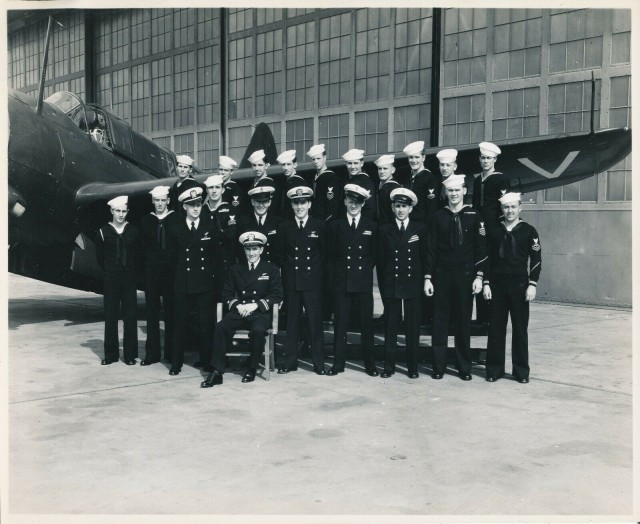 Curtiss SB2C Helldiver. Скотина US NAVY.